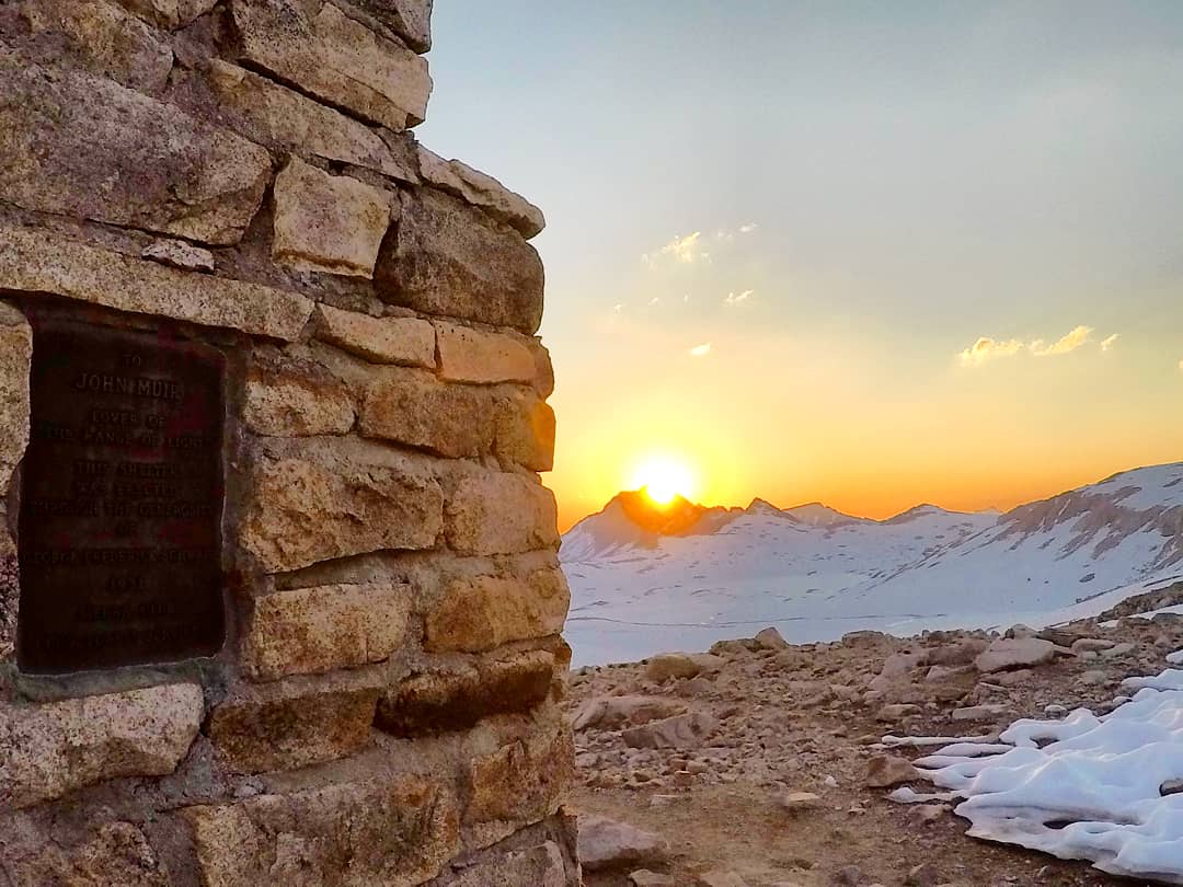 A beautiful sunrise on the trail.